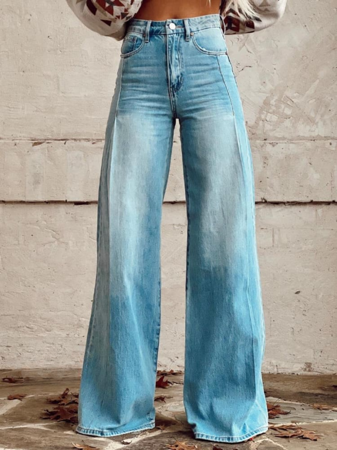 Ayla | Retro Flared Jeans