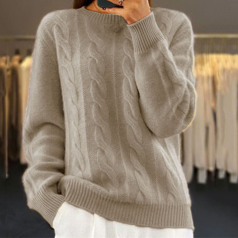 Lotte | cable knit trui